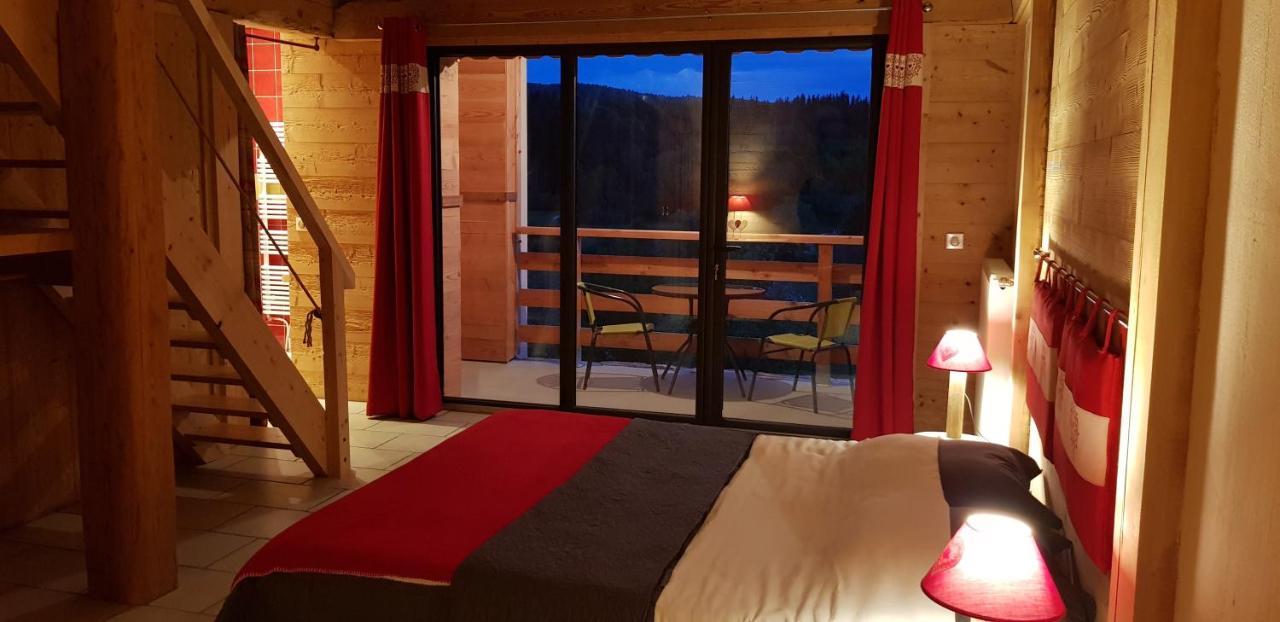 Le Jura En Toutes Saisons Piscine, Spa, Location Vtt, Balades 2Cv, Climatisation Bonlieu Eksteriør billede
